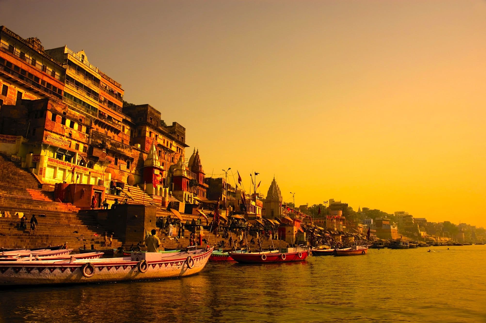 Flats and PGs for rent without broker in Varanasi